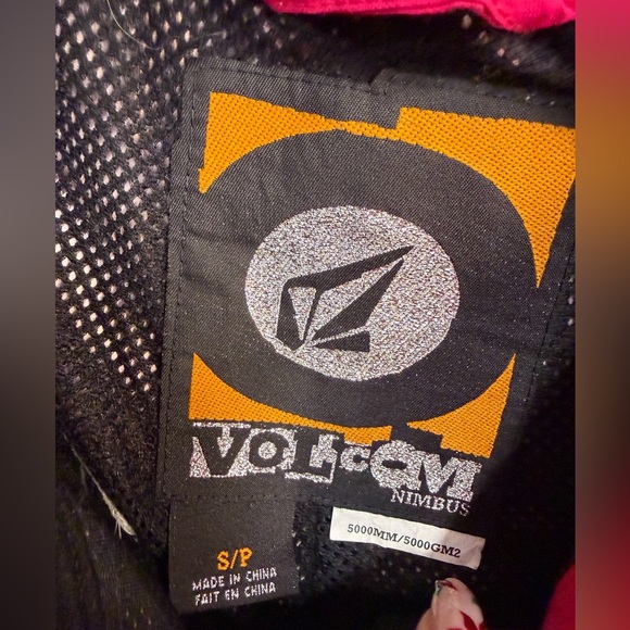 Volcom Pink Women's Ski Snow Pants Insulated with Unique Pocket Design - Picture 8 of 10